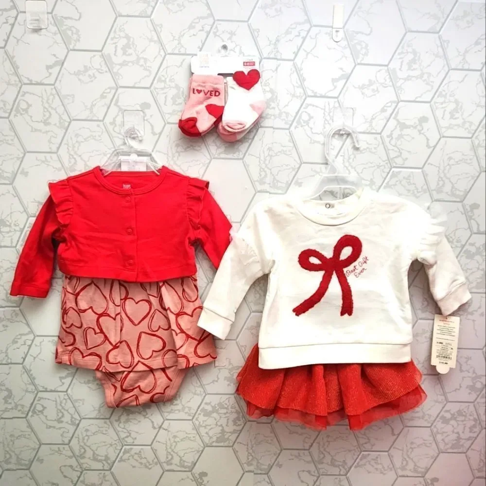 Nwt Baby Girl 3 months Valentine's Day Bundle